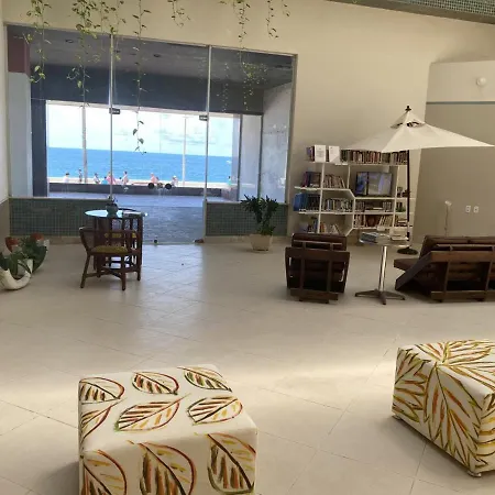 Apartamento Aconchegante Flat Beira Mar Praia Farol Da Barra Salvador Exterior photo