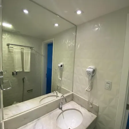 Apartamento Aconchegante Flat Beira Mar Praia Farol Da Barra Salvador Exterior photo